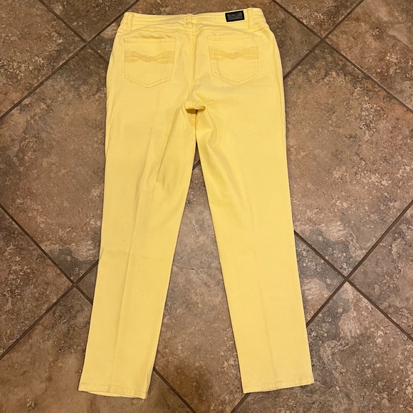 Earl Jean Yellow Straight Fit Jeans - Picture 8 of 16